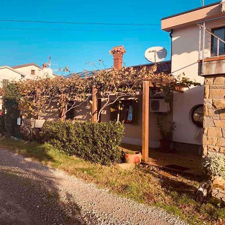 Istrska Hisa Centurium Villa มาเรซิเก ภายนอก รูปภาพ